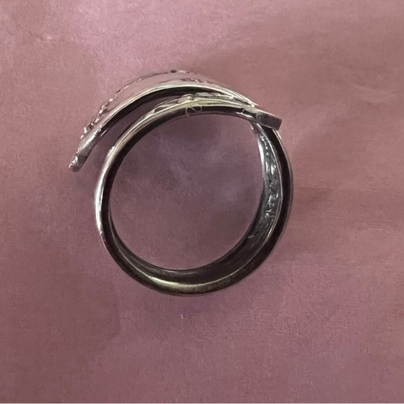Vintage Gorgeous WMA Rogers Oneida Silver Floral Flower Spoon Wrap Ring Sz4 - Picture 2 of 4